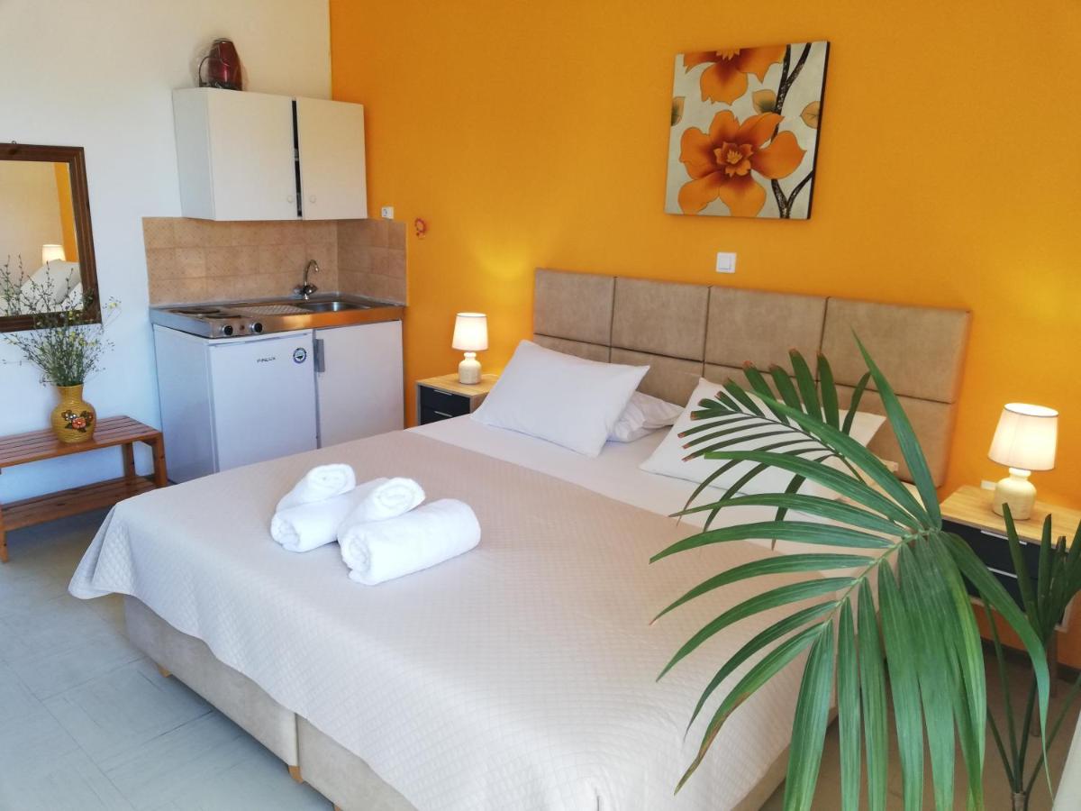 Villa Daizy Boutique Apartments Laganás Eksteriør bilde