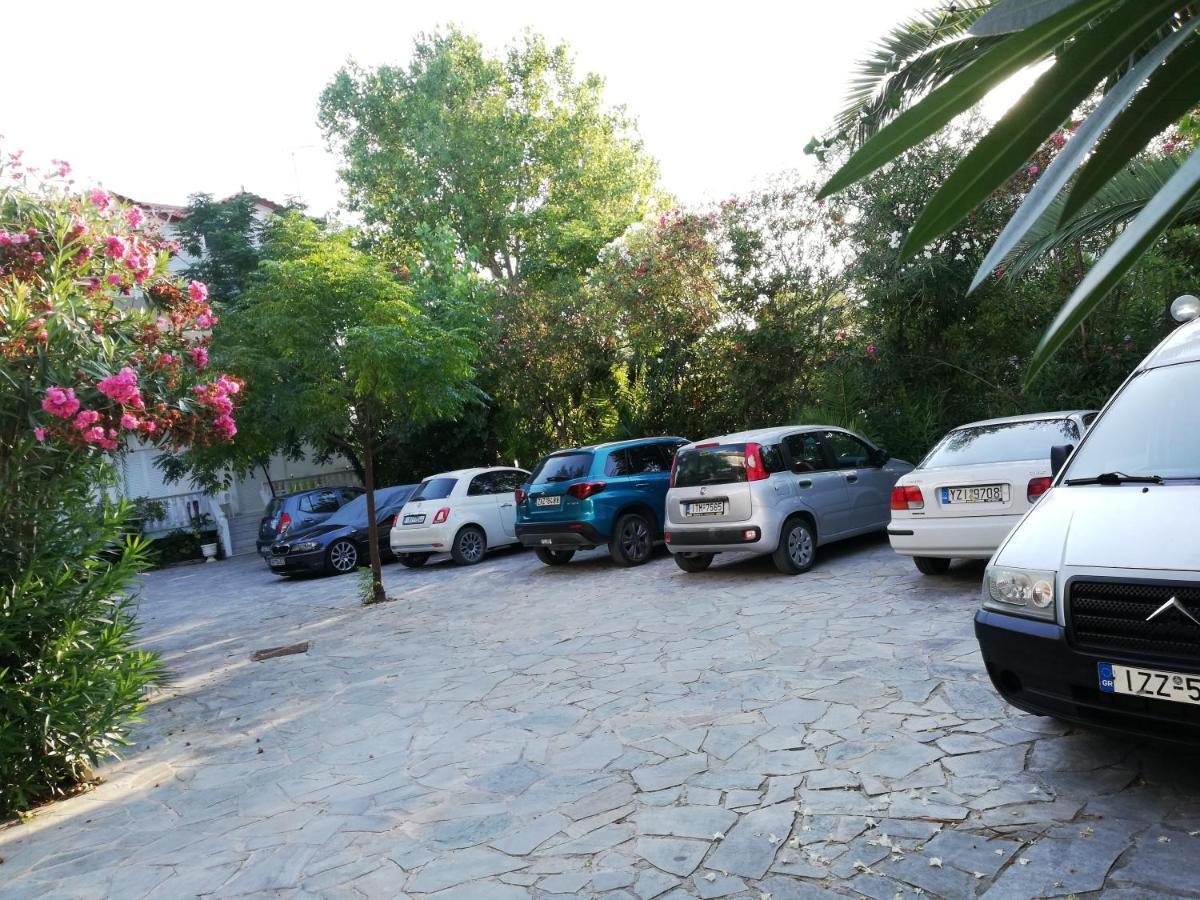 Villa Daizy Boutique Apartments Laganás Eksteriør bilde