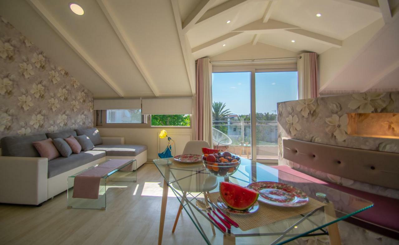 Villa Daizy Boutique Apartments Laganás Eksteriør bilde